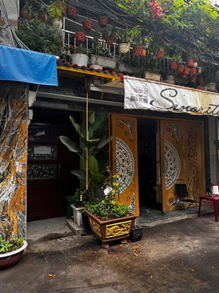 Cho thuê phòng Q.7, có máy lạnh , tổng dt 28m2