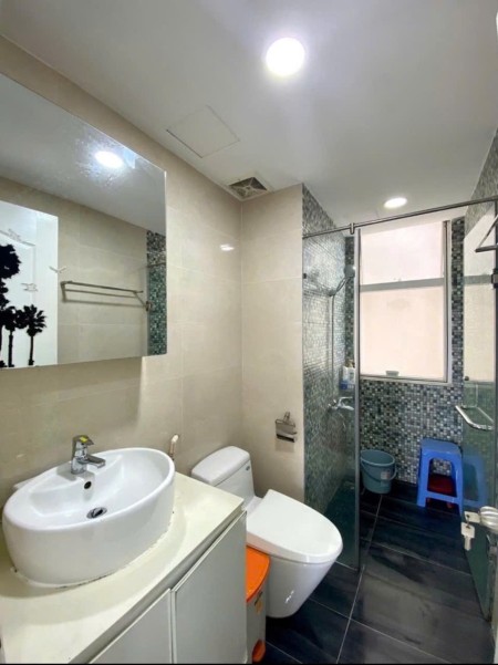 C/c Phúc Yên 2, Phan Huy Ích, Tân Bình, 137m2, 3pn, 3wc, 12tr/tháng. Lầu 11
