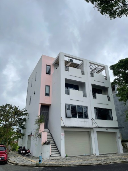 Căn hộ với diện tích 90m2, nguyên tầng