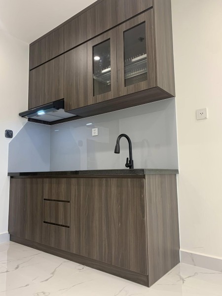 Cho thuê C/c Phú Thạnh, đường Nguyễn Sơn căn 2p ngủ giá 9,5tr