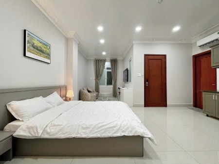Cho thuê căn hộ cạnh sân bay, 78 Bạch Đằng, Phường 14, Tân Bình