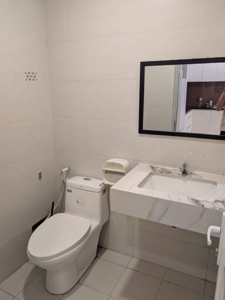 Chung Cư D5 ( 24AB),Phường 25,Bình Thạnh, 88m2, 2PN, 2WC, 12tr5/th.