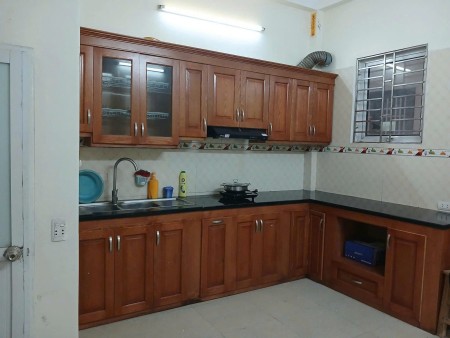 CHO THUÊ NHÀ QUANG LÃM – TRUNG TÂM HÀ ĐÔNG – 3 NGỦ – GIÁ CHỈ 10 TRIỆU/THÁNG