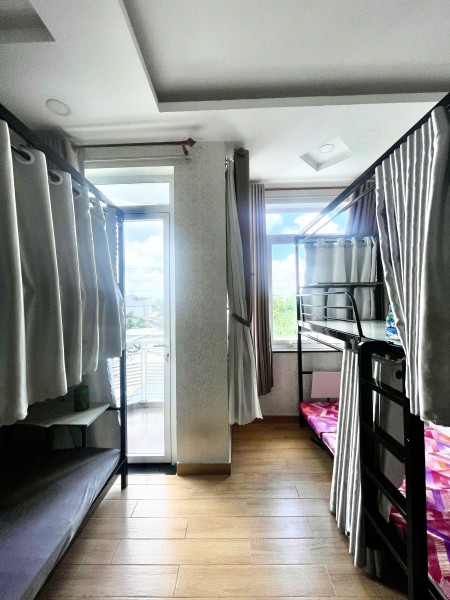 KTX GIÁ RẺ THỦ ĐỨC GẦN ĐẶNG VĂN BI, CHỢ THỦ ĐỨC, ĐẠI HỌC KIẾN TRÚC – PHÒNG RỘNG, TỦ ĐỒ SIÊU TO DÀNH