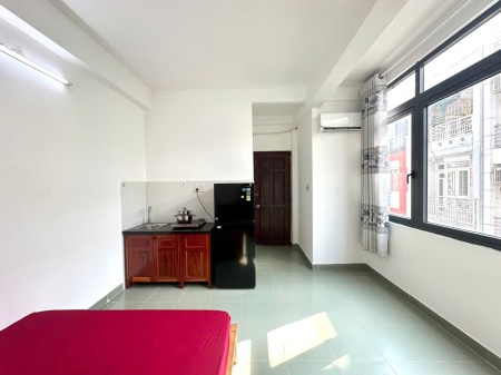 PHÒNG CỬA SỔ TRỜI FULL TIỆN NGHI GẦN LOTTE Q.7