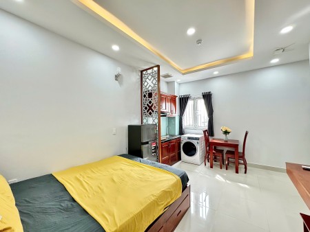 Căn Hộ Xinh Xắn Hẻm Ô Tô 3’ Đi Chợ Nguyễn Văn Trỗi