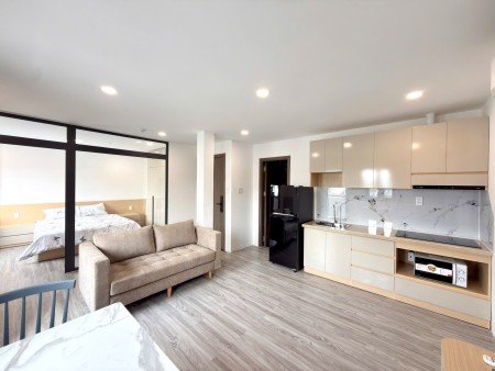 CHDV Q5 – NGUYỄN VĂN CỪ – 1 PHÒNG NGỦ – THANG MÁY – 16 TRIỆU