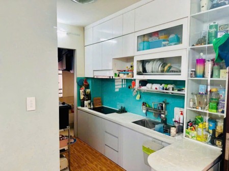 C/c 10A Trần Nhật Duật cho thuê căn 2p ngủ, nội thất , giá 12tr/th