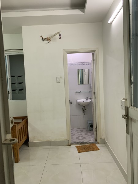 Cho thuê phòng trọ phố Lý Thường Kiệt, đối diện tt tdtt Phú Thọ, Q10, gần các trường đại học.