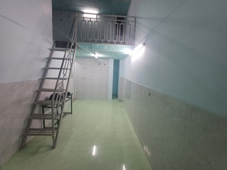 Phòng trọ hẻm ngã ba đô quang lê đình lý