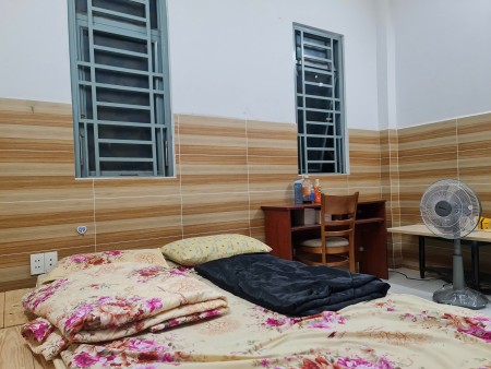 PHÒNG TRỌ LẦU 3. CỬA SỔ TRỜI. TÔ HIỆU, QUẬN TÂN PHÚ