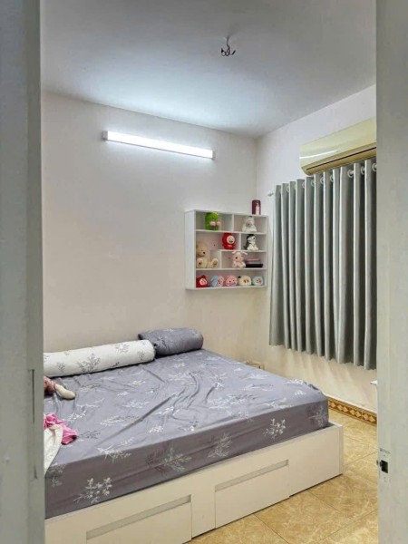 Chung cư Lakai, Nguyễn Tri Phương, Q5: 75m2, 2p ngủ, nhà mới, 9tr/th