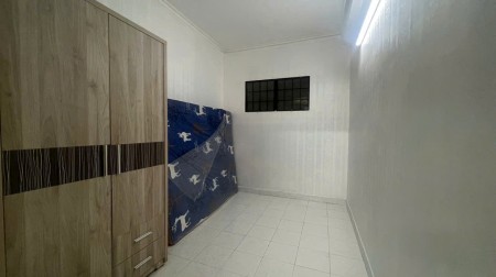 Chung cư 590, CMT8 chỉ 9,5tr căn 2p có nội thất, căn góc lầu 1, (thang bộ)