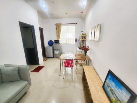 Căn hộ 1PN đầy đủ nội thất, gần Sân bay