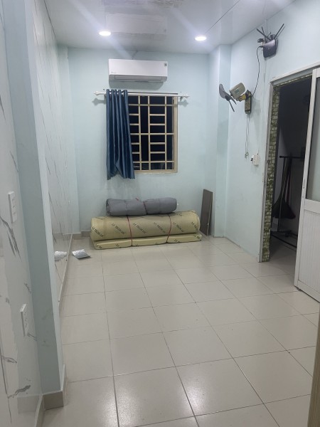 Phòng trọ 30m2, trung tâm Quận 10, đầy đủ tiện nghi, bếp riêng, giờ tự do. Không chung chủ