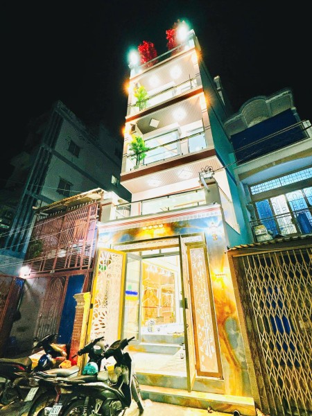 Cho thuê CHDV Âu Dương Lân Q8. THANG Máy Full Nội Thất, Mới Đẹp Giờ Giấc tự do, Ôtô đổ cửa nhỉnh 5tr