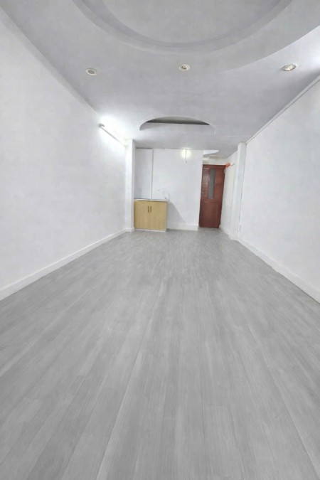 PHÒNG RỘNG CỬA SỔ THOÁNG GIÁ RẺ, KHÔNG CHUNG CHỦ NGAY LÊ VĂN SỸ