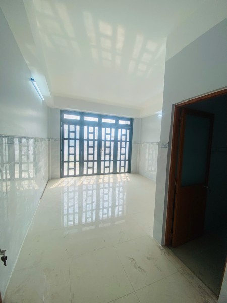  CHDV MỚI 100% – ĐỐI DIỆN BẾN XE CHỢ LỚN QUẬN 8