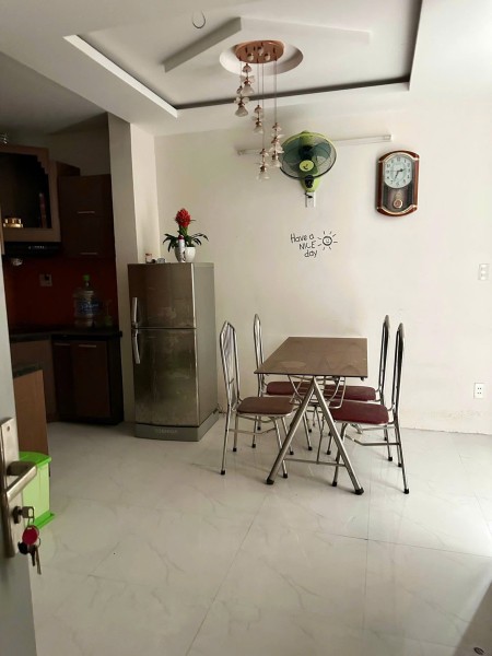 Chung cư 10A Trần Nhật Duật, Q1: 70m2, 11tr5/tháng, full NT, 2PN rộng.