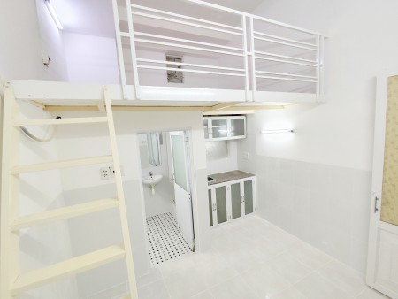 PHÒNG 3 TRIỆU MÀ CÓ SẴN NỘI THẤT, BẾP, 2 TỦ LỚN, FREE WI-FI, GÁC, TOILET RIÊNG, LÁT TOÀN BỘ GẠCH,...