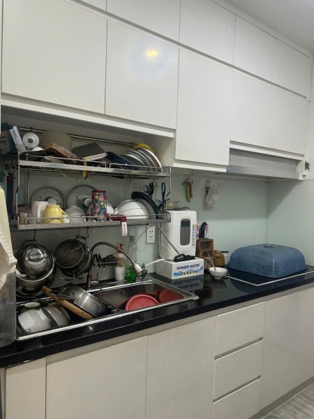 Chung cư Bàu Cát, Hồng Lạc, TB: 9,5triệu, nhà mới, NTCB, 2WC.