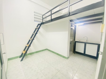 Phòng trọ giá rẻ có Gác Thân Nhân Trung - P.13 - Tân Bình