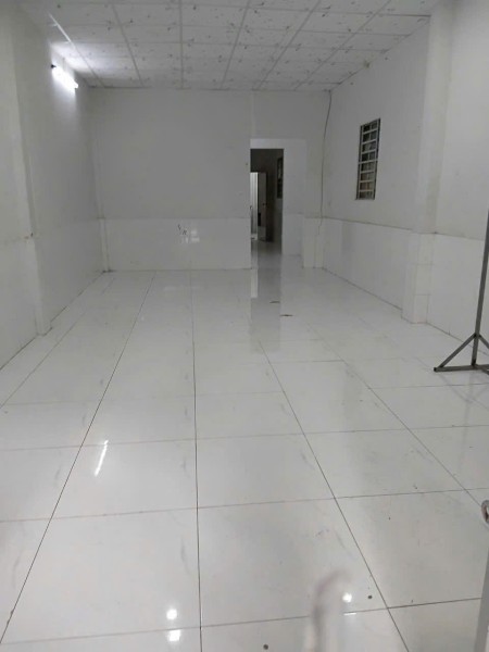 Cho thuê nhà Cấp 4, Nguyễn Hữu Cảnh, BT: 2p ngủ,4x15m, 9,5tr, Nhà sach