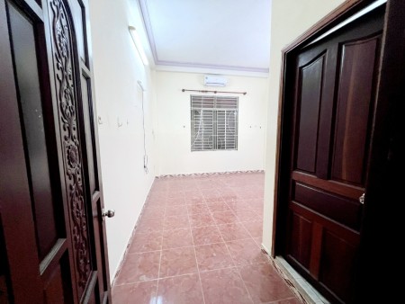 Phòng Trọ XVNT Ngay Hàng Xanh Free xe Free DV Đầy Đủ Tiện Nghi