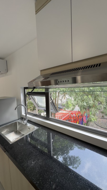 Chính chủ cho thuê phòng studio full đồ mới tinh tại ngõ 61 Vạn Phúc Hà Đông.