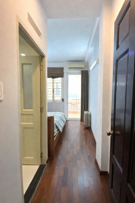 Phòng ban công, full nội thất trung tâm Bình Thạnh