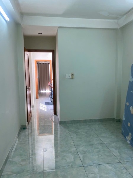 Cho nữ sinh viên thuê phòng, phòng mới xây sạch đẹp, hẻm an ninh, khu trung tâm quận 3 ngay chợ