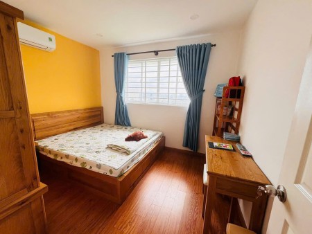 Chung cư Hoà Hảo, P5, Quận 10: 9triệu, 2p ngủ, full nội thất, 72m2