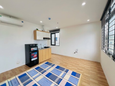 Cho thuê phòng khép kín, full nội thất, thang máy, máy giặt, cửa vân tay, full cửa sổ