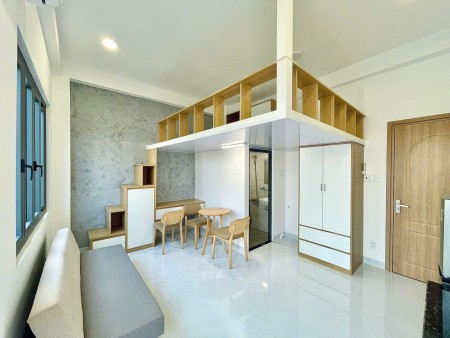 CHO THUÊ PHÒNG MỚI 100% - FULL NỘI THẤT - BAN CÔNG NGAY NGUYỄN VĂN QUÁ - PHAN VĂN HỚN - CVPM QT