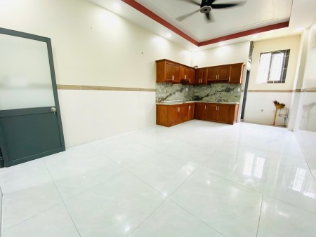 PHÒNG TRỆT NHÀ MỚI XÂY - CÓ MÁY LẠNH - MẶT TIỀN ĐƯỜNG TRƯƠNG THỊ NGÀO - Q12