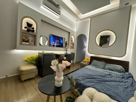 Căn hộ DV full nội thât xịn xò mới keng