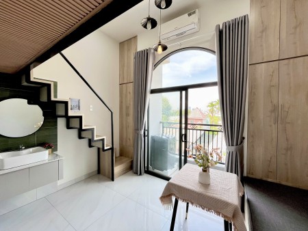 Căn Hộ Duplex Ban Công Full Nội Thất ở Nguyễn Văn Linh, Quận 7 gần KCX,Cầu Tân Thuận,UFM,TDTU,Q1,Q4