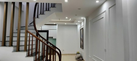 Cho thuê nhà nguyên căn Đan Phượng,Hà Nội