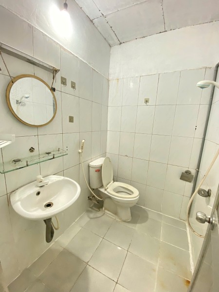 Mình cần pass phòng trọ ở chợ Phạm Văn Bạch