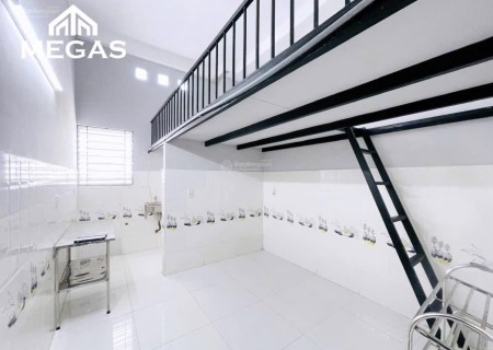 Phòng Trọ Siêu Rộng Mới Gác Cao 2m ngay Lê Văn Sỹ Trung Tâm