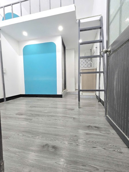 PHÒNG TRỌ CÓ GÁC SÂN BÂY TÂN SƠN NHẤT GIÁ RẺ