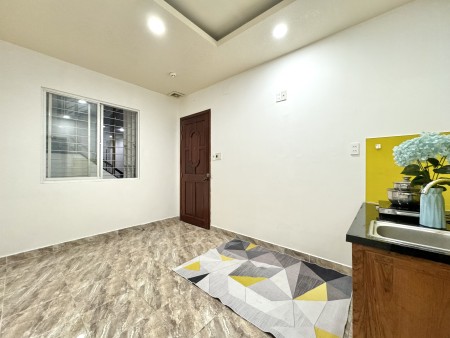 PHÒNG CỬA SỔ GẦN CÔNG VIÊN GIA ĐỊNH 3.4 TR/THÁNG