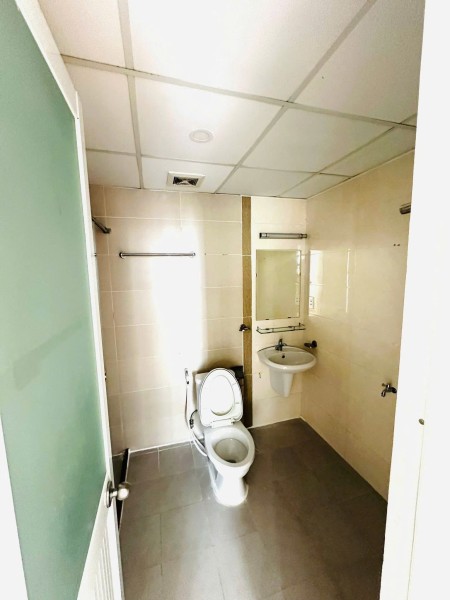 C/c Đặng Văn Ngữ, Phú Nhuận: 3p ngủ, 107m2, NTCB, 14,5tr, Nhà sạch.