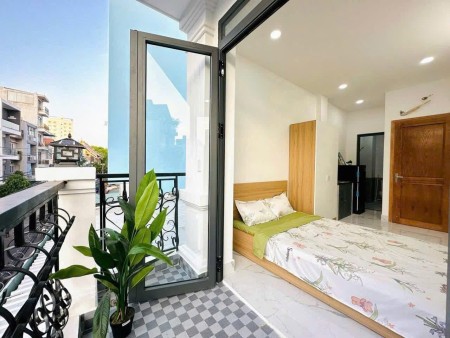 CHO THUÊ CĂN HỘ 35M2 BANCOL LỚN