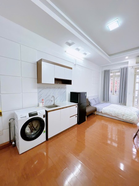 TRỌ PHÚ NHUẬN GẦN CHỢ BÀ CHIỂU,Q1,Q3 - 35m2 MÁY GIẶT RIÊNG BAN CÔNG THOÁNG - PHAN XÍCH LONG - PN