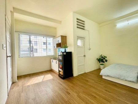 PHÒNG TRỌ BÌNH THẠNH RỘNG 40M2 TÁCH BẾP GẦN HUTECH, NGÃ TƯ HÀNG XANH, SIÊU THOÁNG, FULL NỘI THẤT