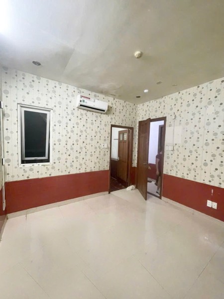 Phòng máy lạnh, máy giặt gần Lotte Mart Q7