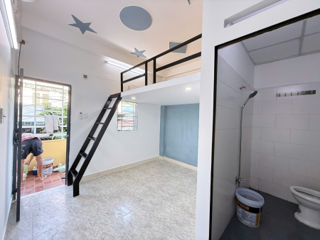 Phòng trọ ban công chung Chu Văn An Bình Thạnh, gần đại học Hồng Bàng, đường Xô Viết Nghệ Tĩnh, q.1