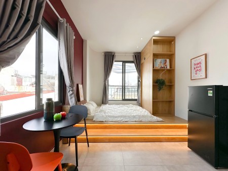 Cho Thuê Studio Ban Công Quận 10 – Full Nội Thất, Thang Máy, Dọn Vào Ở Ngay!