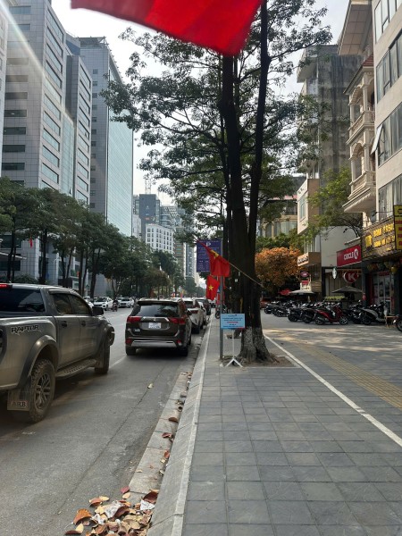 CHO THUÊ MBKD - MẶT PHỐ DUY TÂN - 70M2X3T - MT 6M - DOANH THU NGON. 50TR/TH